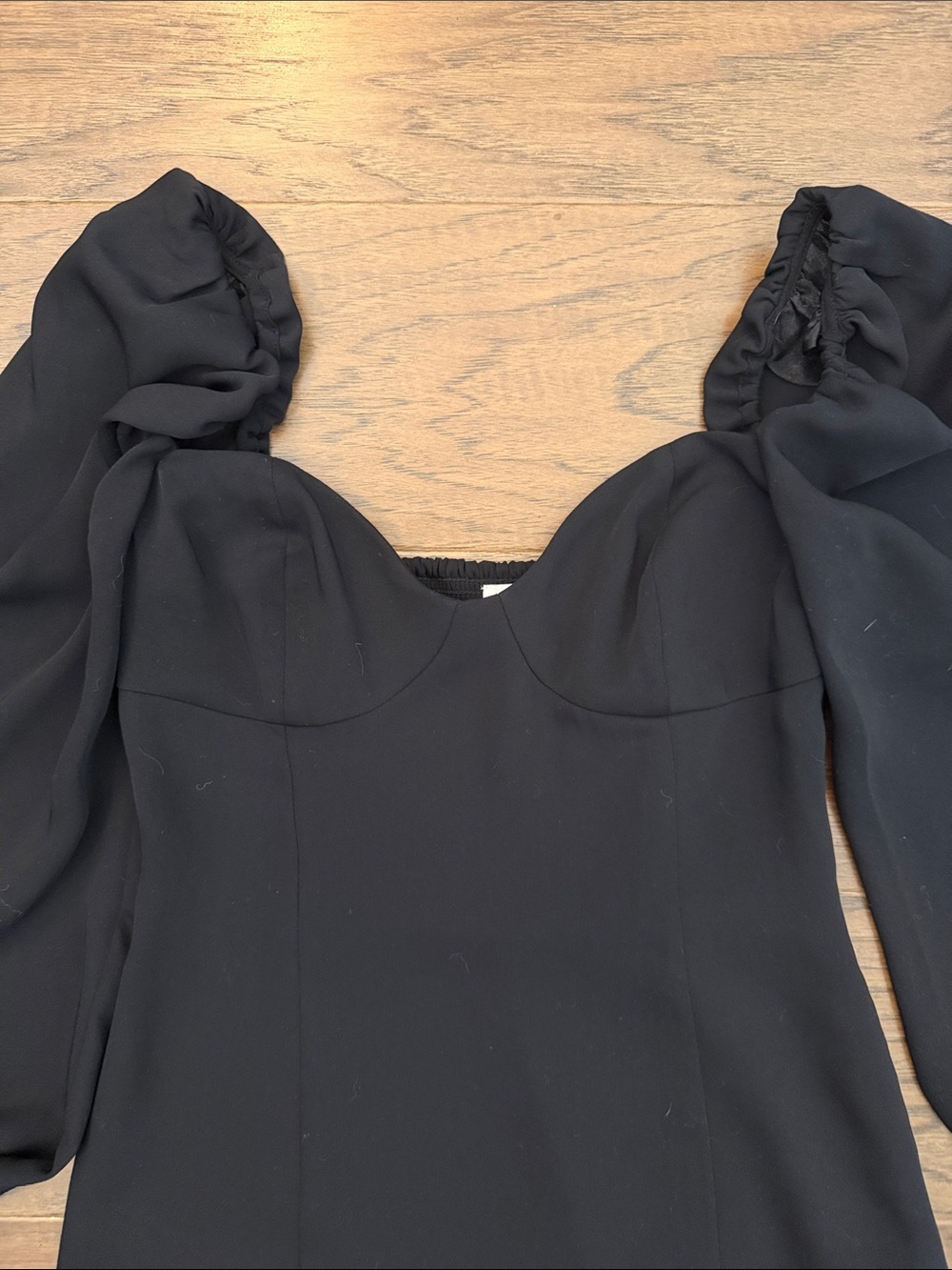 Aritzia Wilfred Novella Dress Black Puff Sleeve Mini Size 4 - Picture 4 of 11